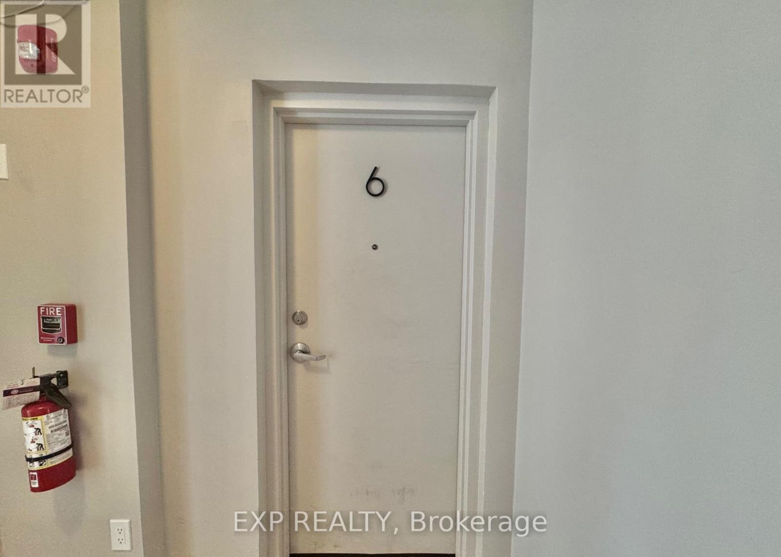 Unit 6 - 100 West Avenue S, Hamilton, Ontario  L8N 2S3 - Photo 3 - X12440640