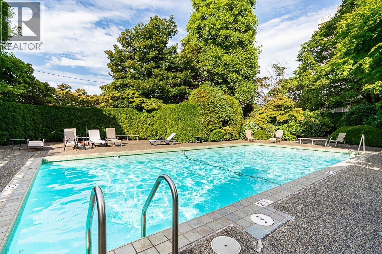 205 612 Fifth Avenue, New Westminster, British Columbia  V3M 1X5 - Photo 2 - R3054490