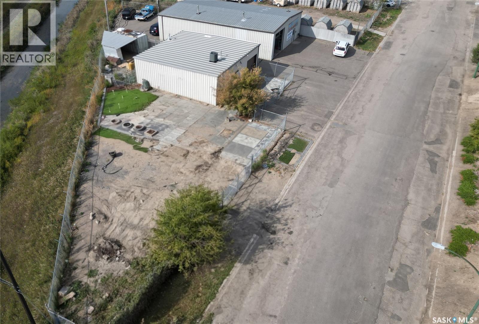 684 Angus Street, Regina, Saskatchewan  S4R 8P4 - Photo 1 - SK019860