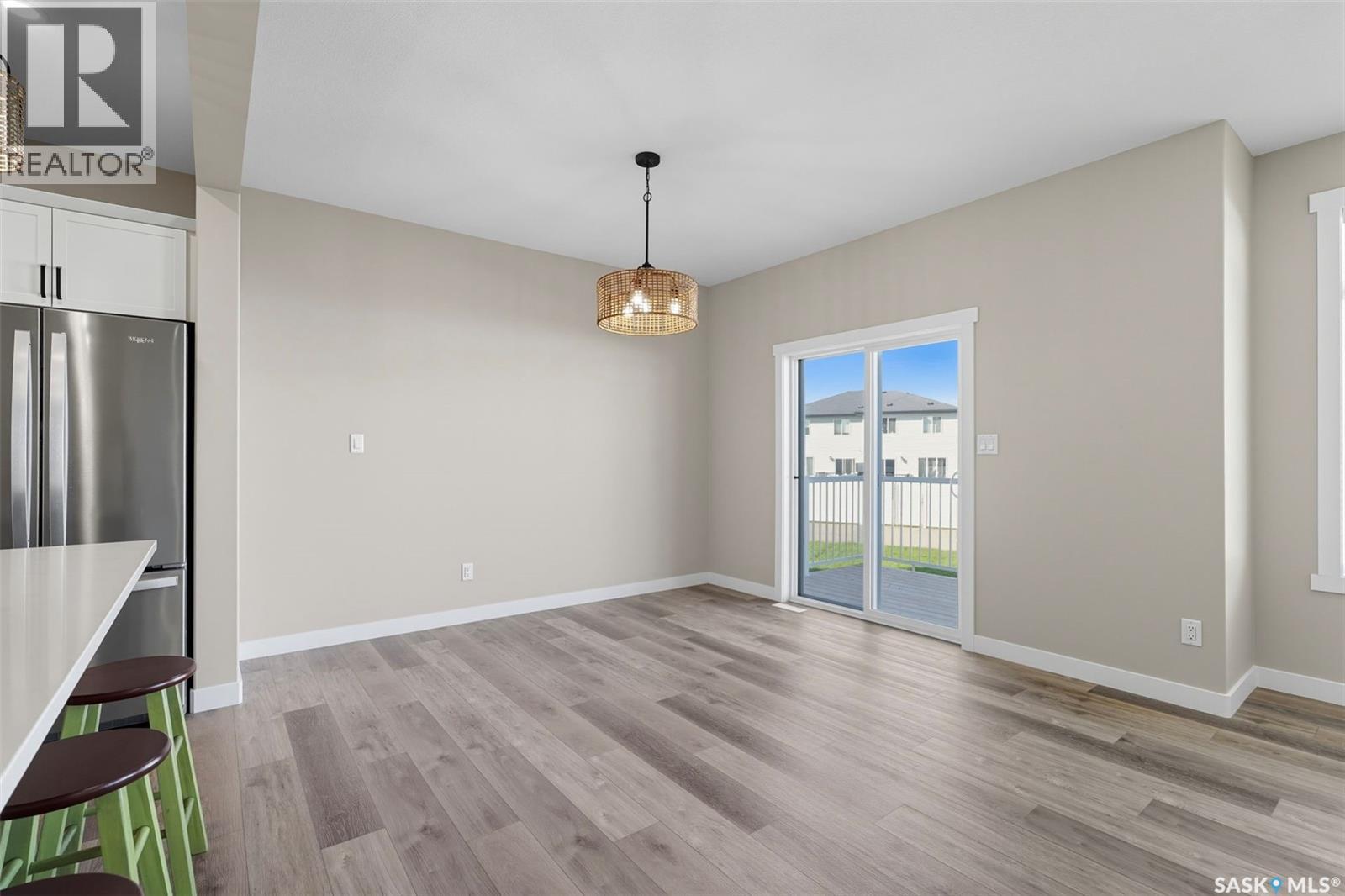 266 Schmeiser Bend, Saskatoon, Saskatchewan  S7V 1P7 - Photo 8 - SK019856