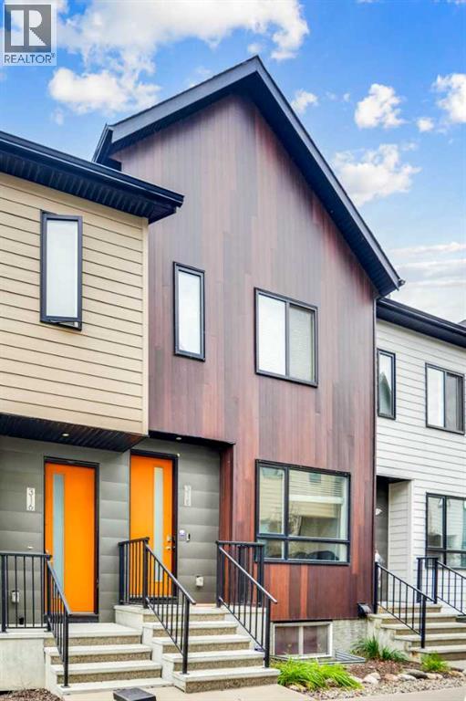 318 Redstone Crescent Ne, Calgary, Alberta  T3N 1M4 - Photo 3 - A2261472