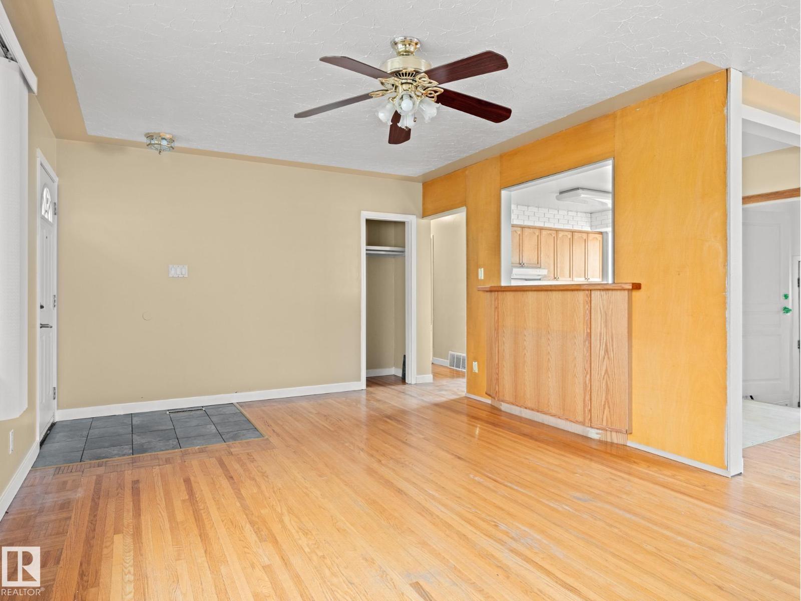 13207 133 Av Nw, Edmonton, Alberta  T6V 1A8 - Photo 8 - E4460456
