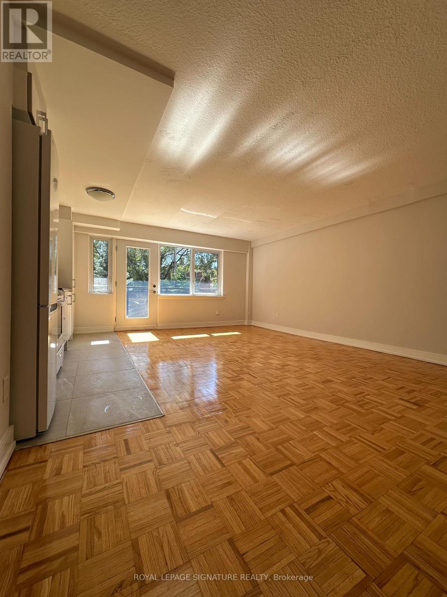 205 - 95 Lawton Boulevard, Toronto, Ontario  M4V 1Z8 - Photo 6 - C12440680