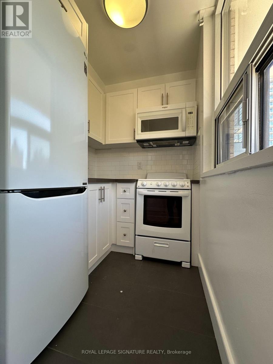 301 - 1500 Bathurst Street, Toronto, Ontario  M5P 3L3 - Photo 5 - C12440703