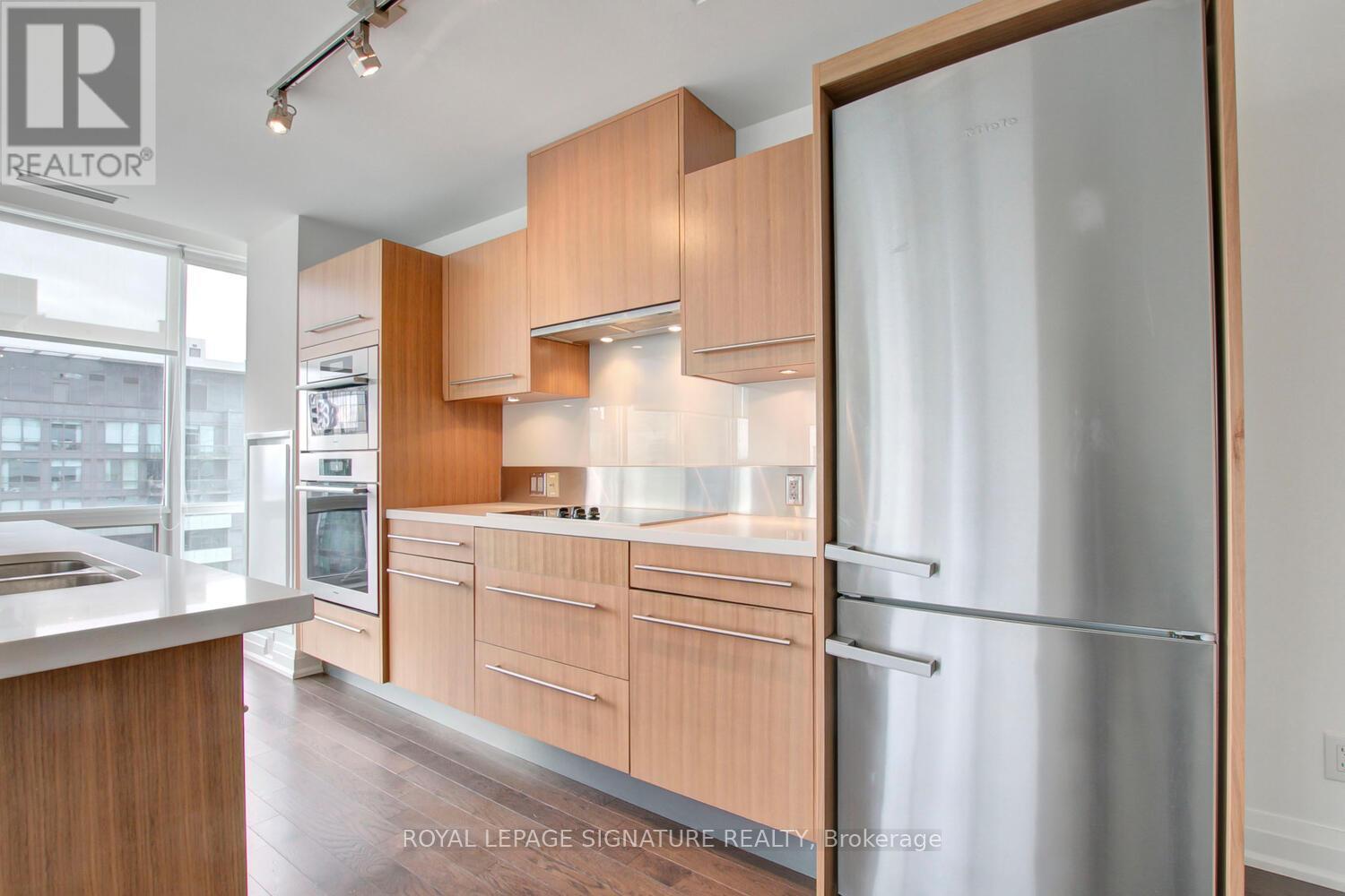 3211 - 80 John Street, Toronto, Ontario  M5V 3X4 - Photo 11 - C12440719