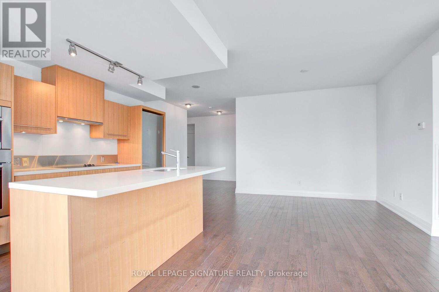 3211 - 80 John Street, Toronto, Ontario  M5V 3X4 - Photo 13 - C12440719