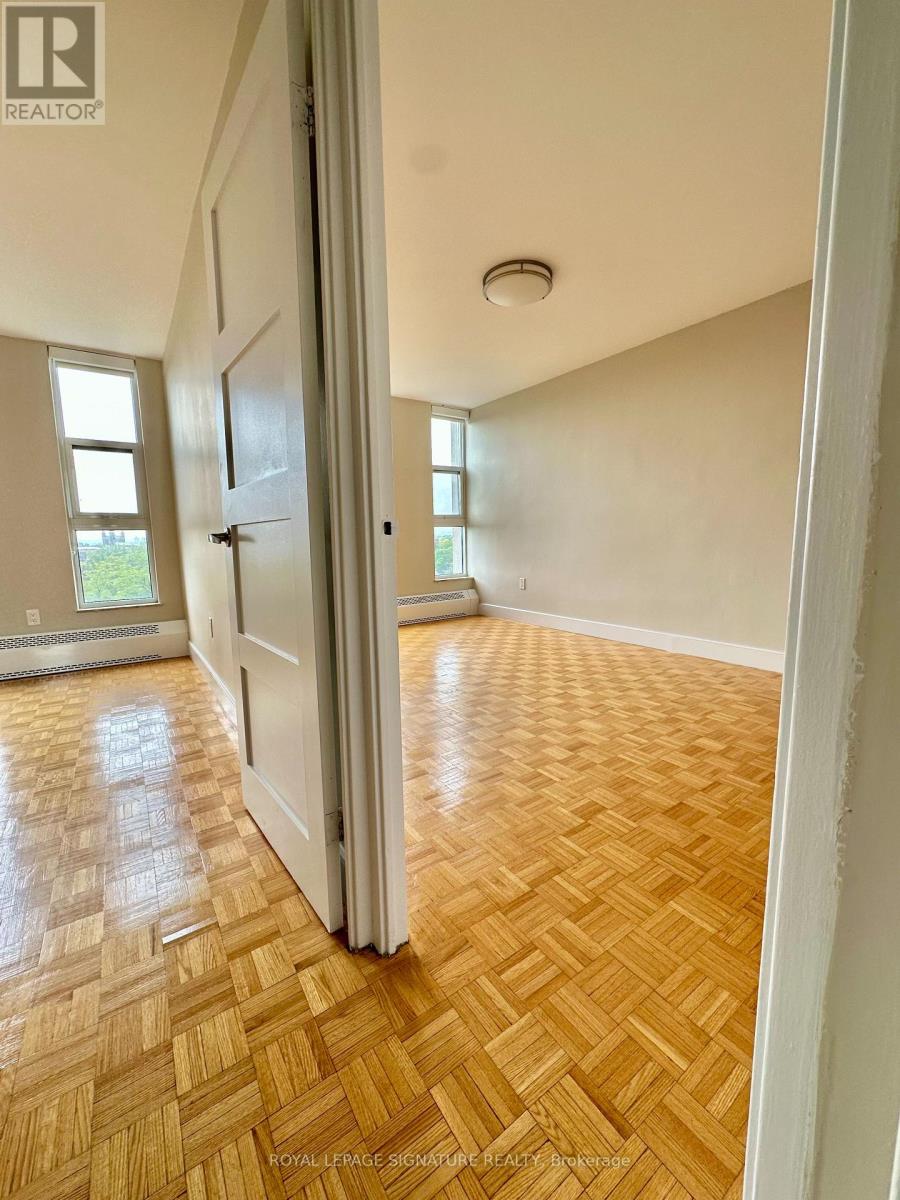 903 - 666 Spadina Avenue, Toronto, Ontario  M5S 2H8 - Photo 10 - C12440720