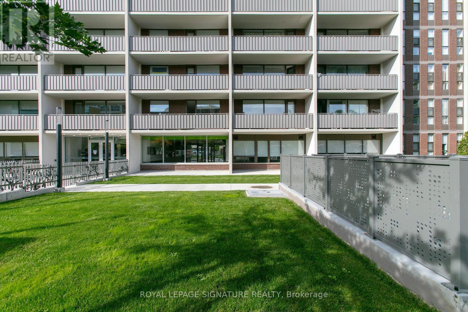 903 - 666 Spadina Avenue, Toronto, Ontario  M5S 2H8 - Photo 17 - C12440720