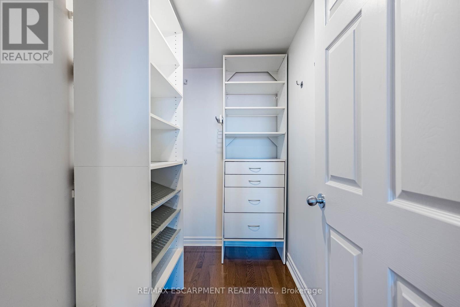 909 - 39 Parliament Street, Toronto, Ontario  M5A 4R2 - Photo 24 - C12440737