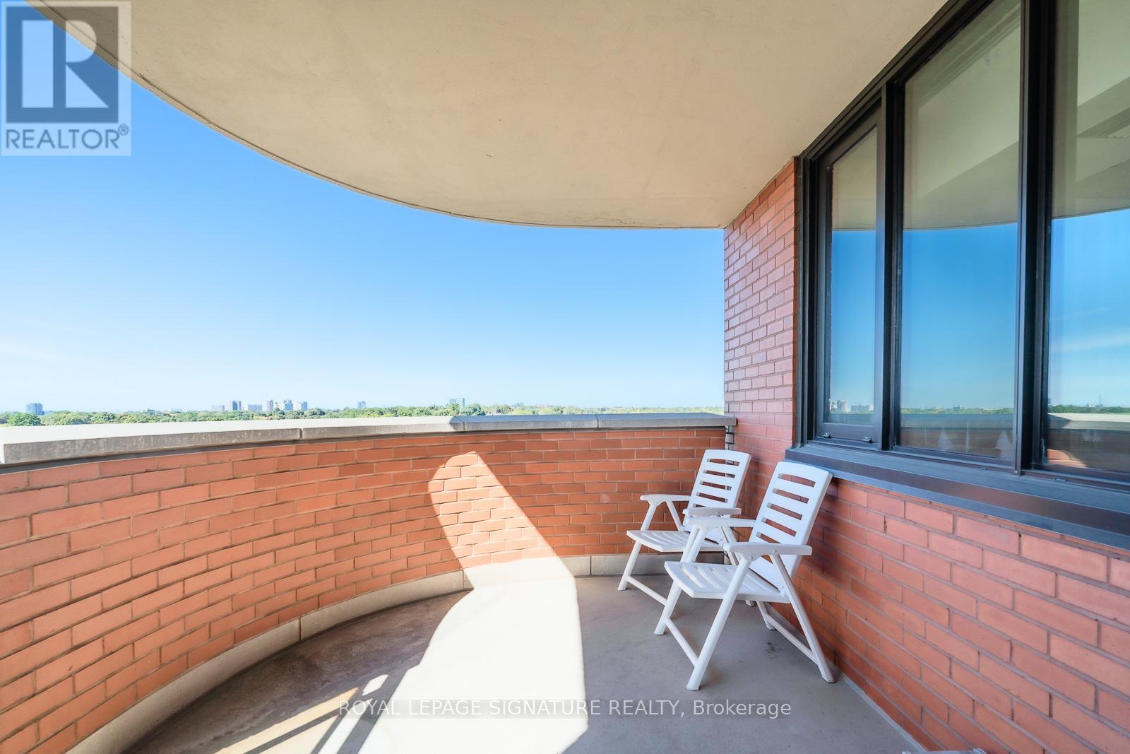 1304 - 260 Heath Street W, Toronto, Ontario  M5P 3L6 - Photo 17 - C12440750