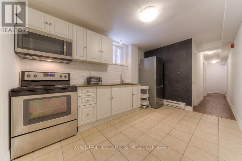 1391 Dundas Street W, Toronto, Ontario  M6J 1Y4 - Photo 4 - C12440754