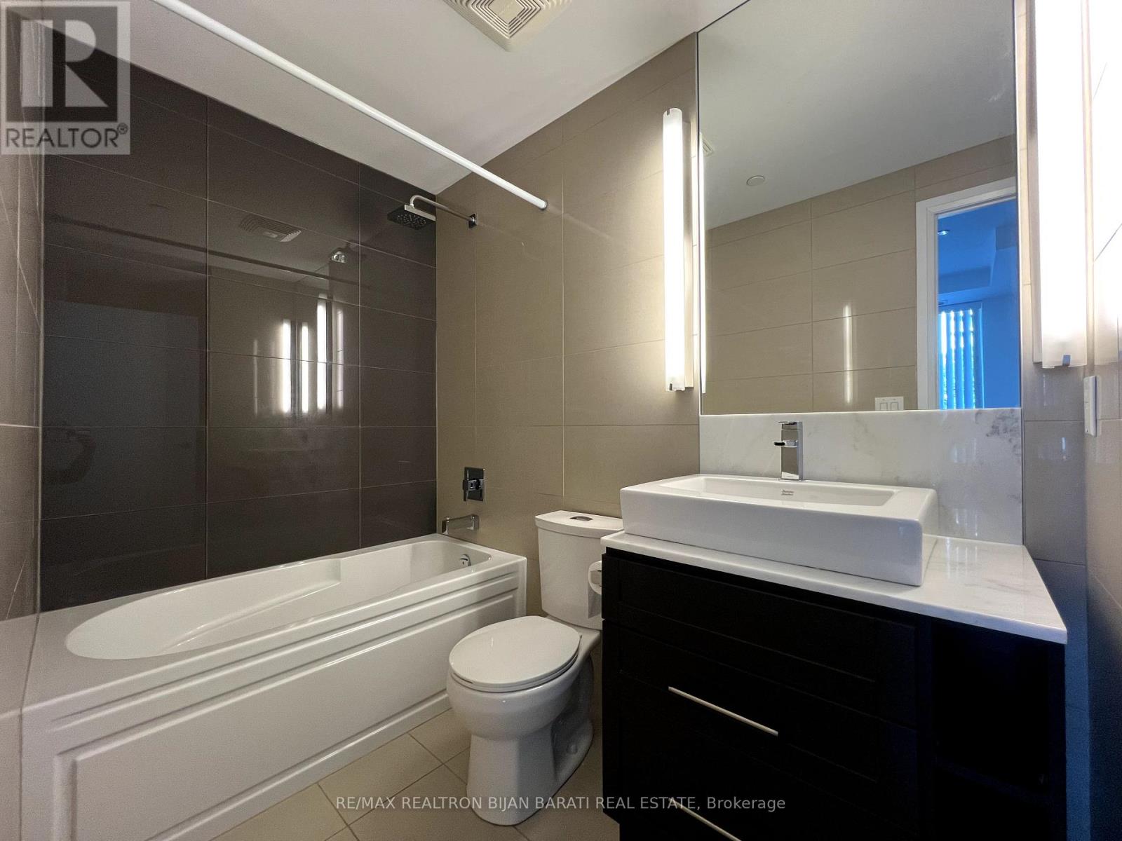 502 - 21 Clairtrell Road, Toronto, Ontario  M2N 0G8 - Photo 9 - C12440756