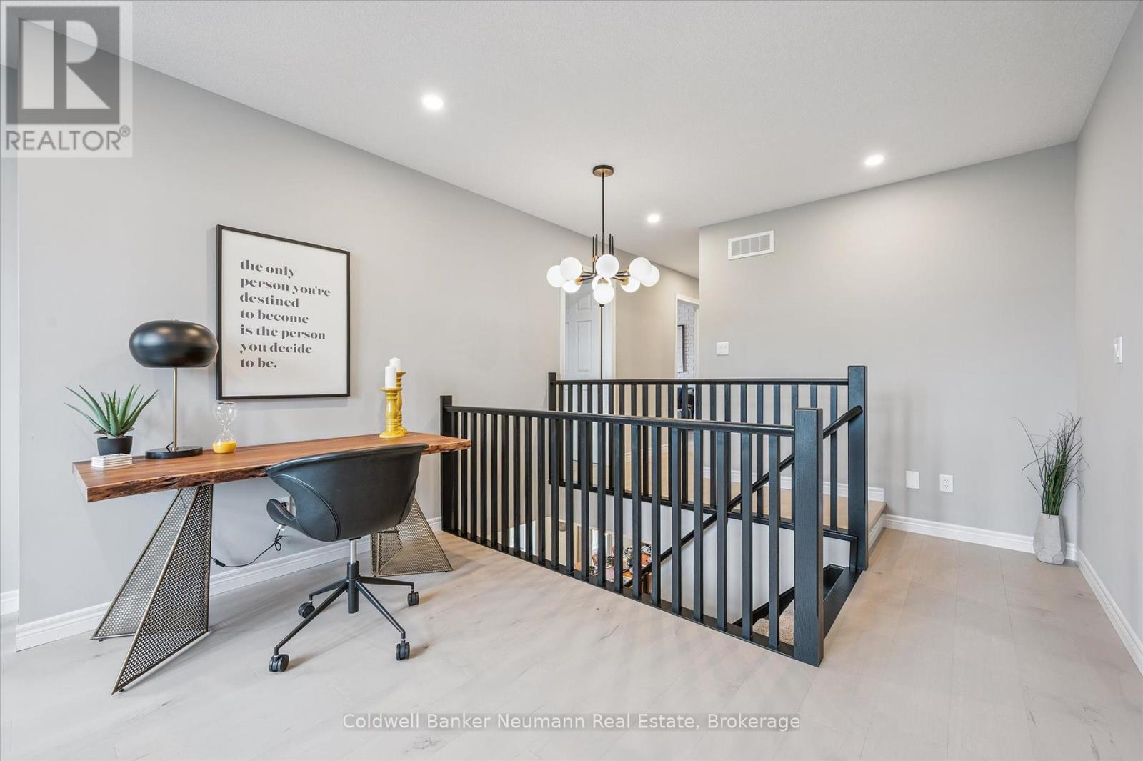 43 Everton Drive, Guelph, Ontario  N1E 0R9 - Photo 8 - X12440024