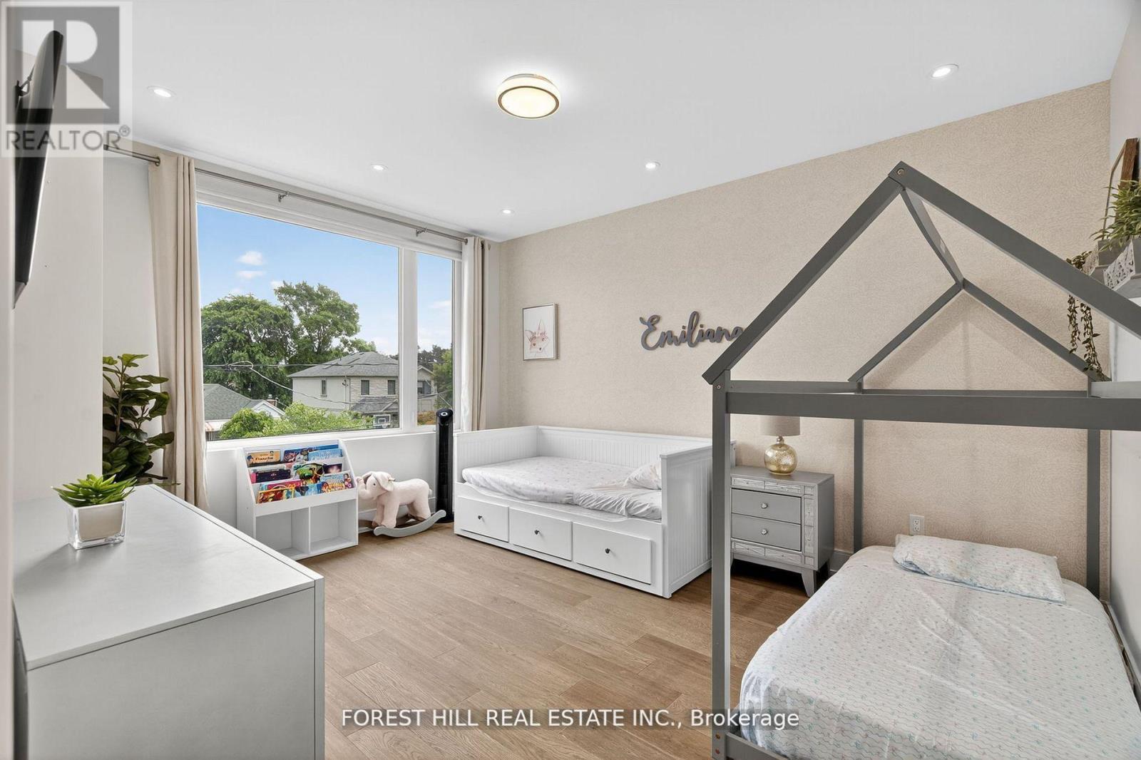 272a Beta Street, Toronto, Ontario  M8W 4J1 - Photo 21 - W12430501