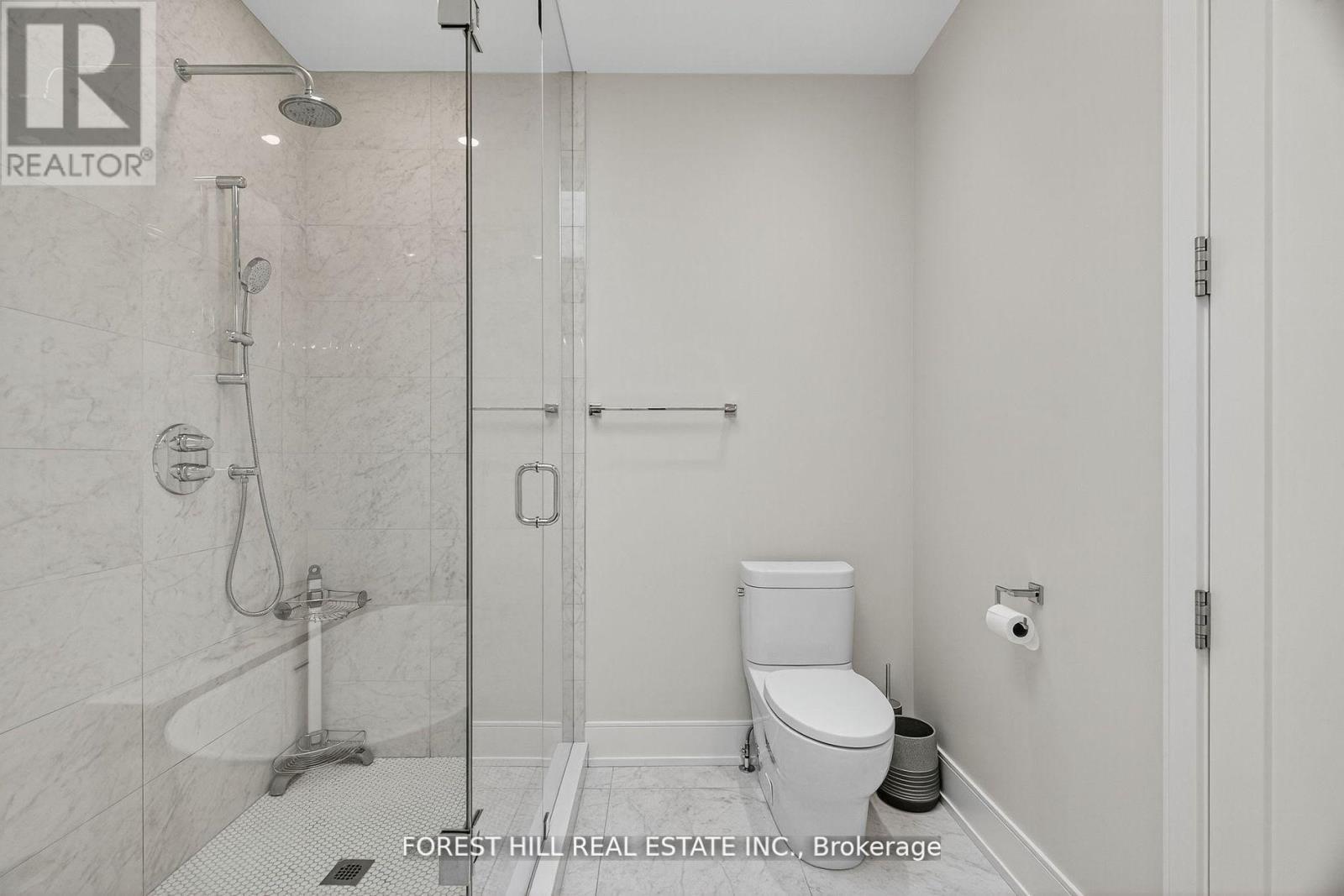 272a Beta Street, Toronto, Ontario  M8W 4J1 - Photo 19 - W12430501
