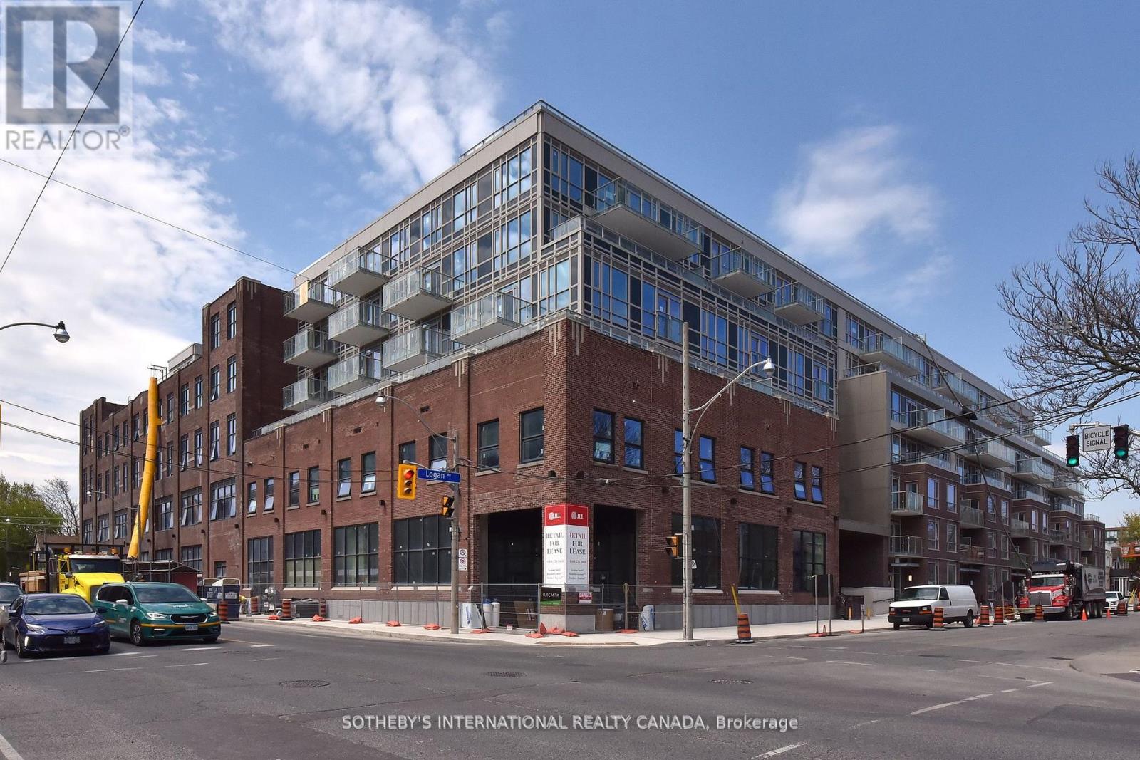 526 - 150 Logan Avenue, Toronto, Ontario  M4M 0E4 - Photo 1 - E12440668