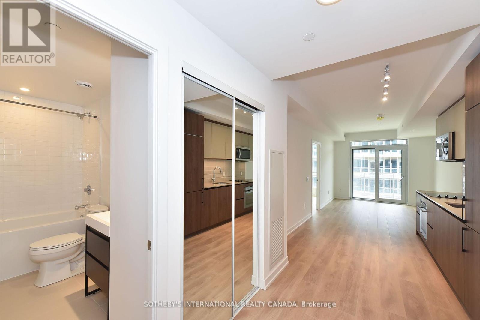 526 - 150 Logan Avenue, Toronto, Ontario  M4M 0E4 - Photo 10 - E12440668