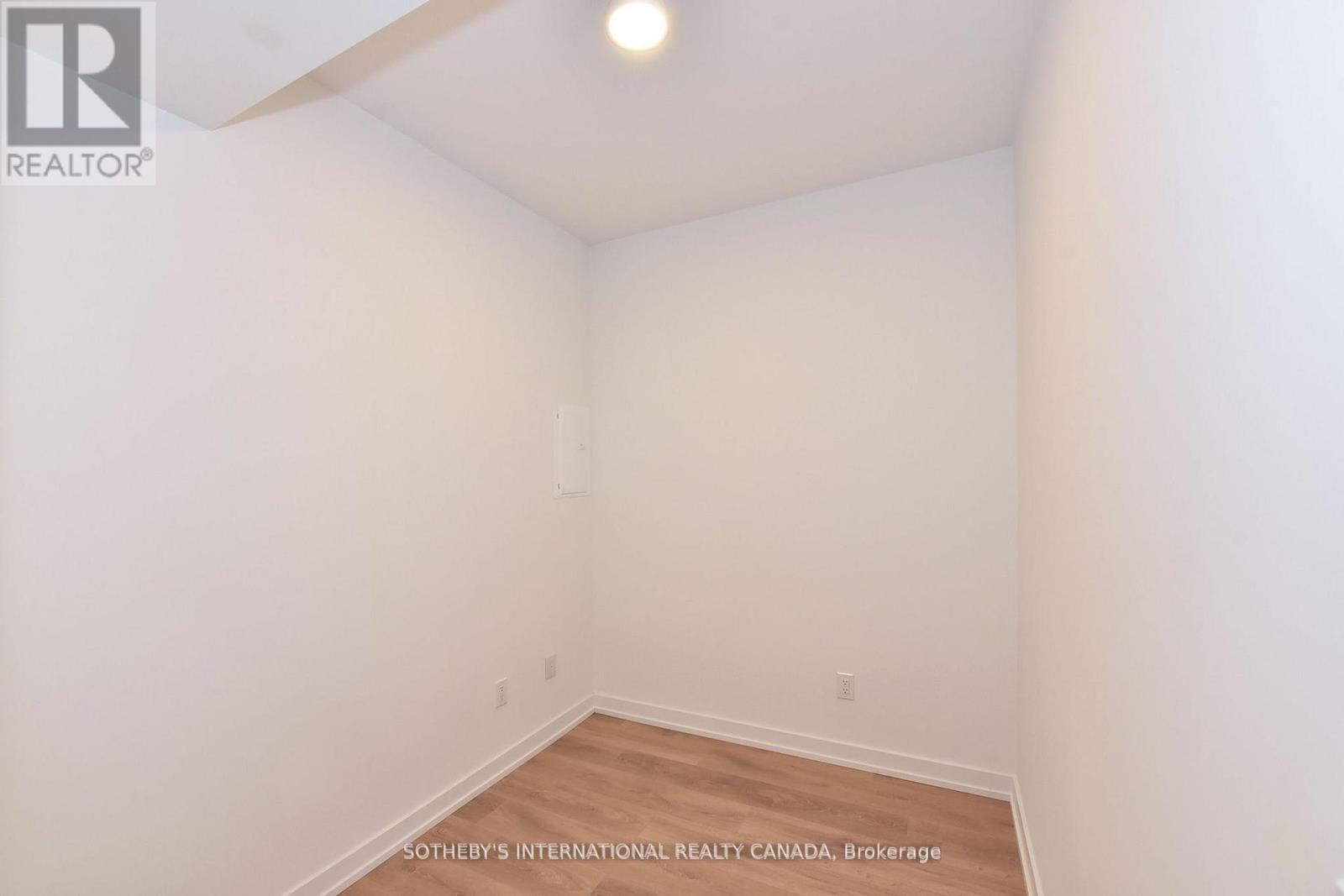 526 - 150 Logan Avenue, Toronto, Ontario  M4M 0E4 - Photo 27 - E12440668