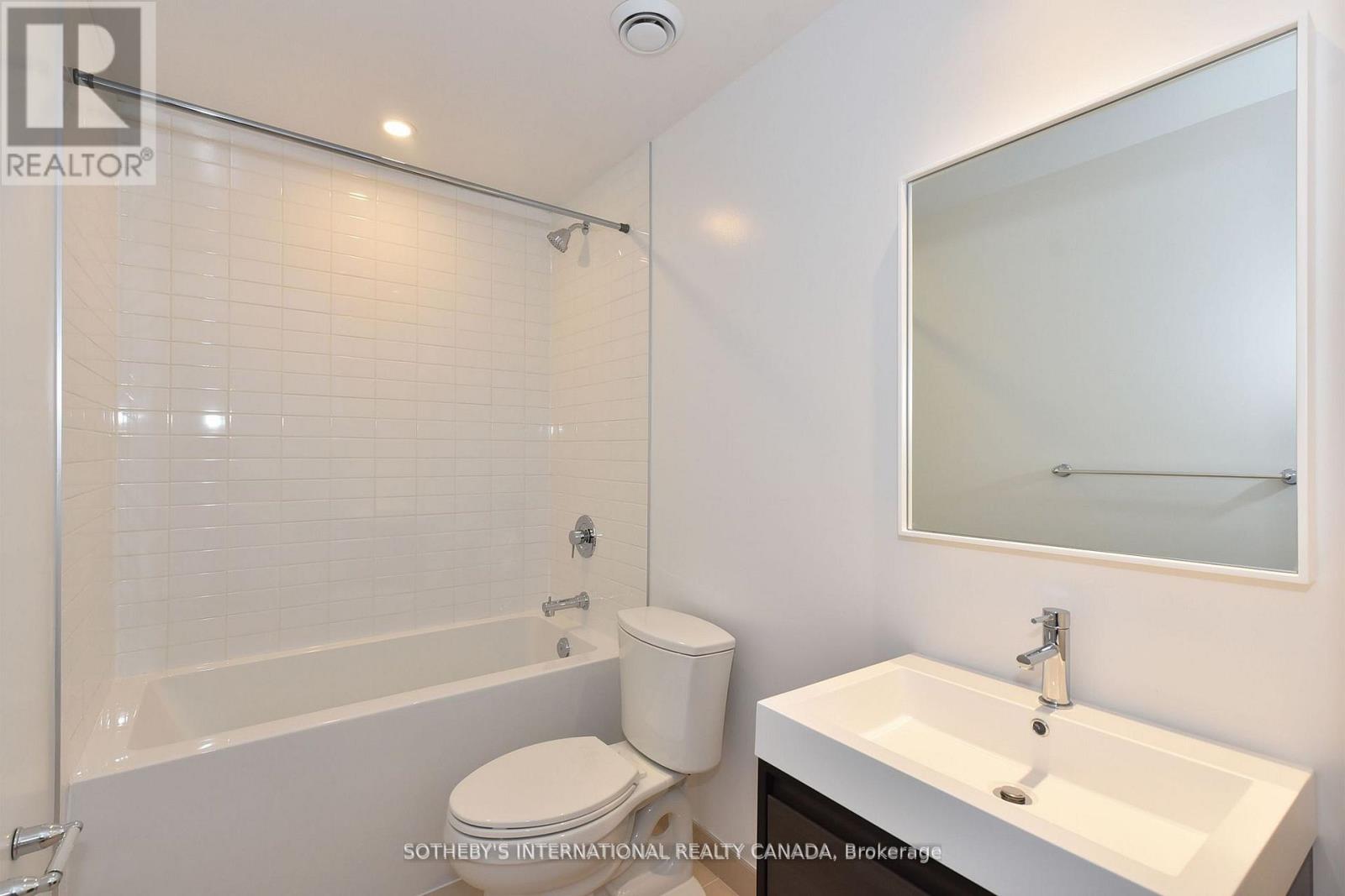 526 - 150 Logan Avenue, Toronto, Ontario  M4M 0E4 - Photo 31 - E12440668