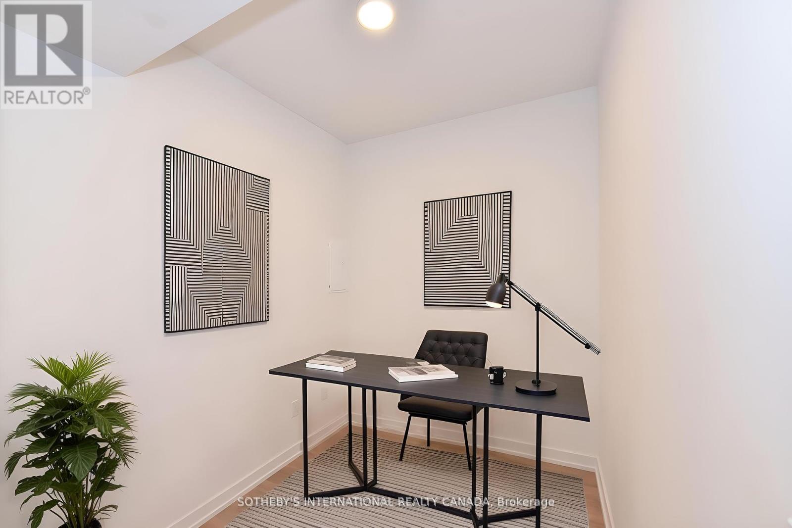 526 - 150 Logan Avenue, Toronto, Ontario  M4M 0E4 - Photo 7 - E12440668