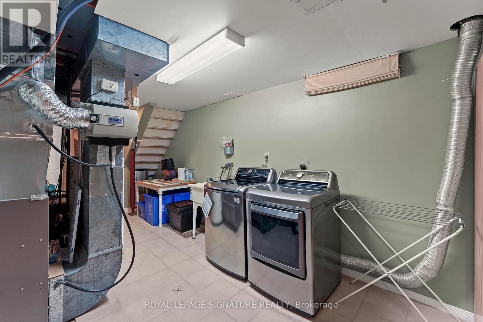 1556 Amberlea Road, Pickering, Ontario  L1V 4V8 - Photo 36 - E12440704