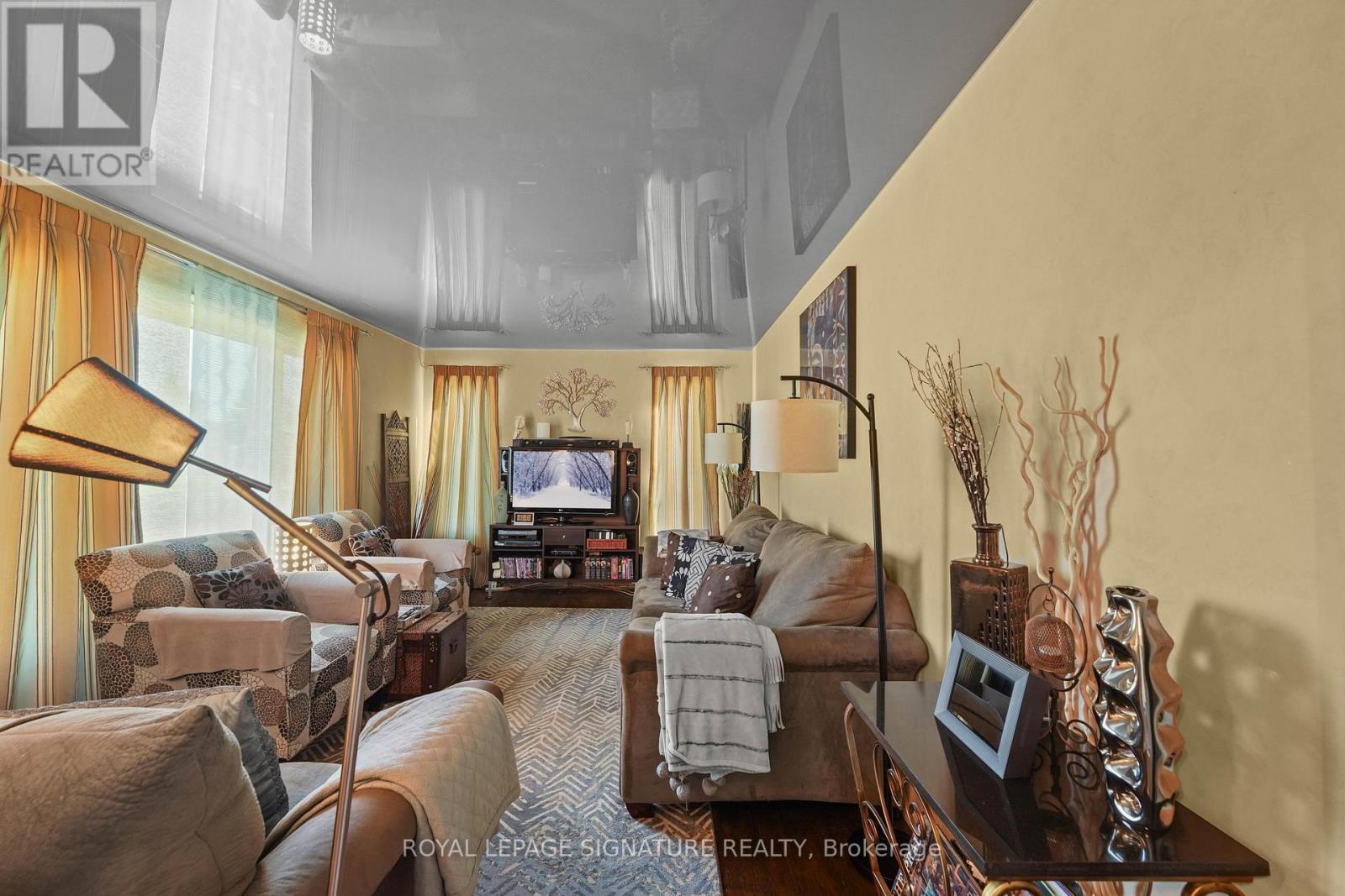 1556 Amberlea Road, Pickering, Ontario  L1V 4V8 - Photo 7 - E12440704