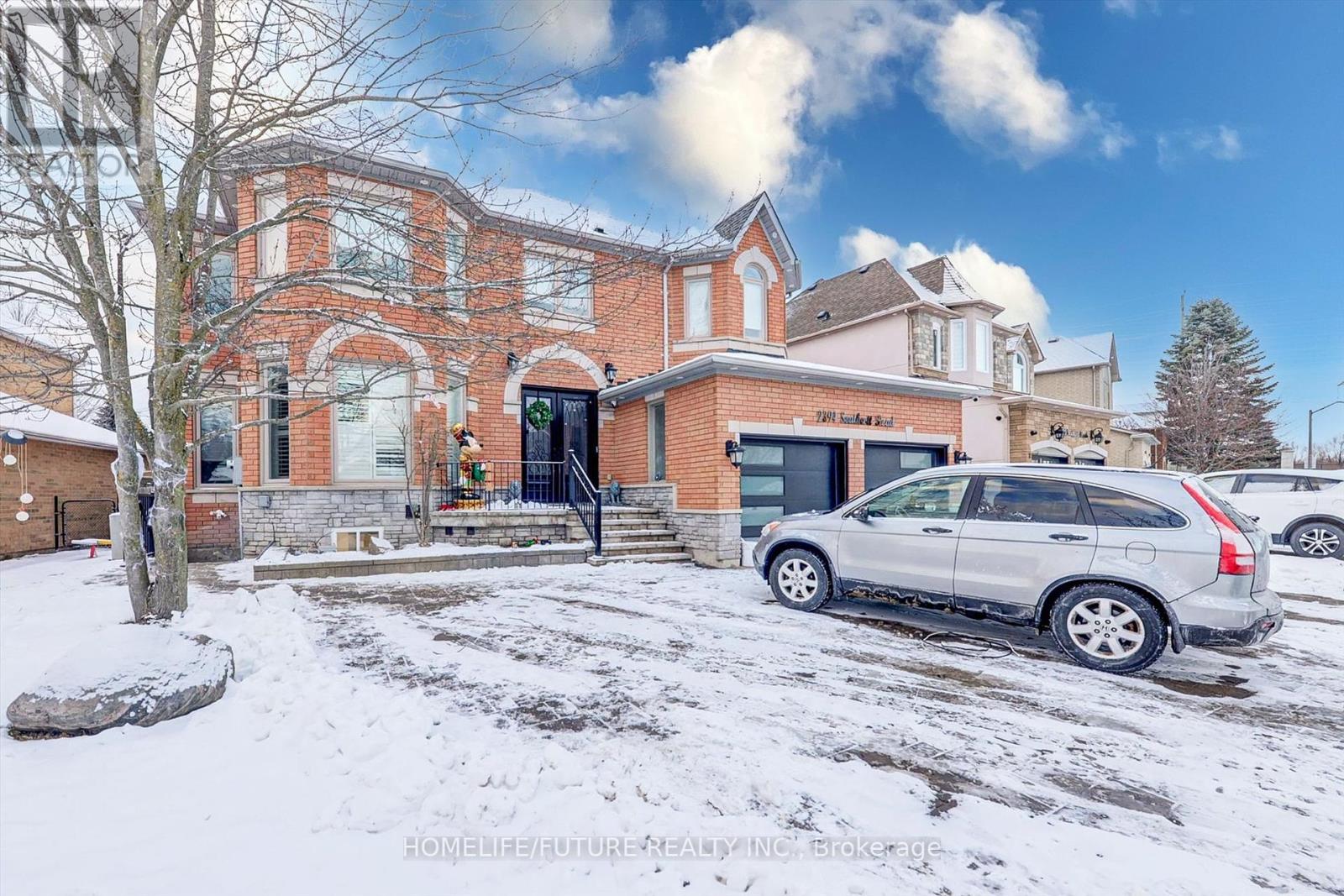 Bsmt - 2br - 2394 Southcott Road, Pickering, Ontario  L1X 2T3 - Photo 2 - E12440709
