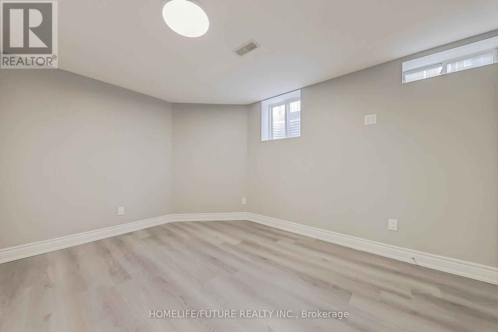 Bsmt - 2br - 2394 Southcott Road, Pickering, Ontario  L1X 2T3 - Photo 8 - E12440709