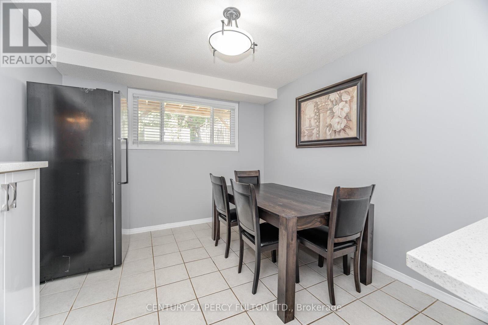 30 Firwood Avenue, Clarington (Courtice), Ontario  L1E 1P9 - Photo 11 - E12440728