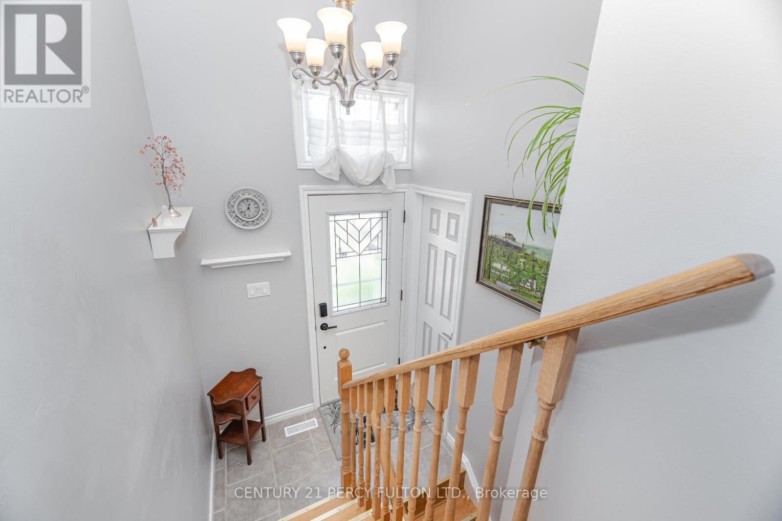 30 Firwood Avenue, Clarington (Courtice), Ontario  L1E 1P9 - Photo 3 - E12440728