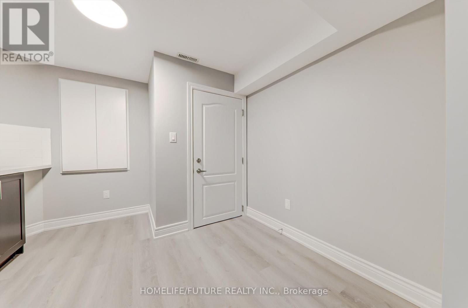 Bsmt - 2394 Southcott Road, Pickering, Ontario  L1X 2T3 - Photo 7 - E12440744