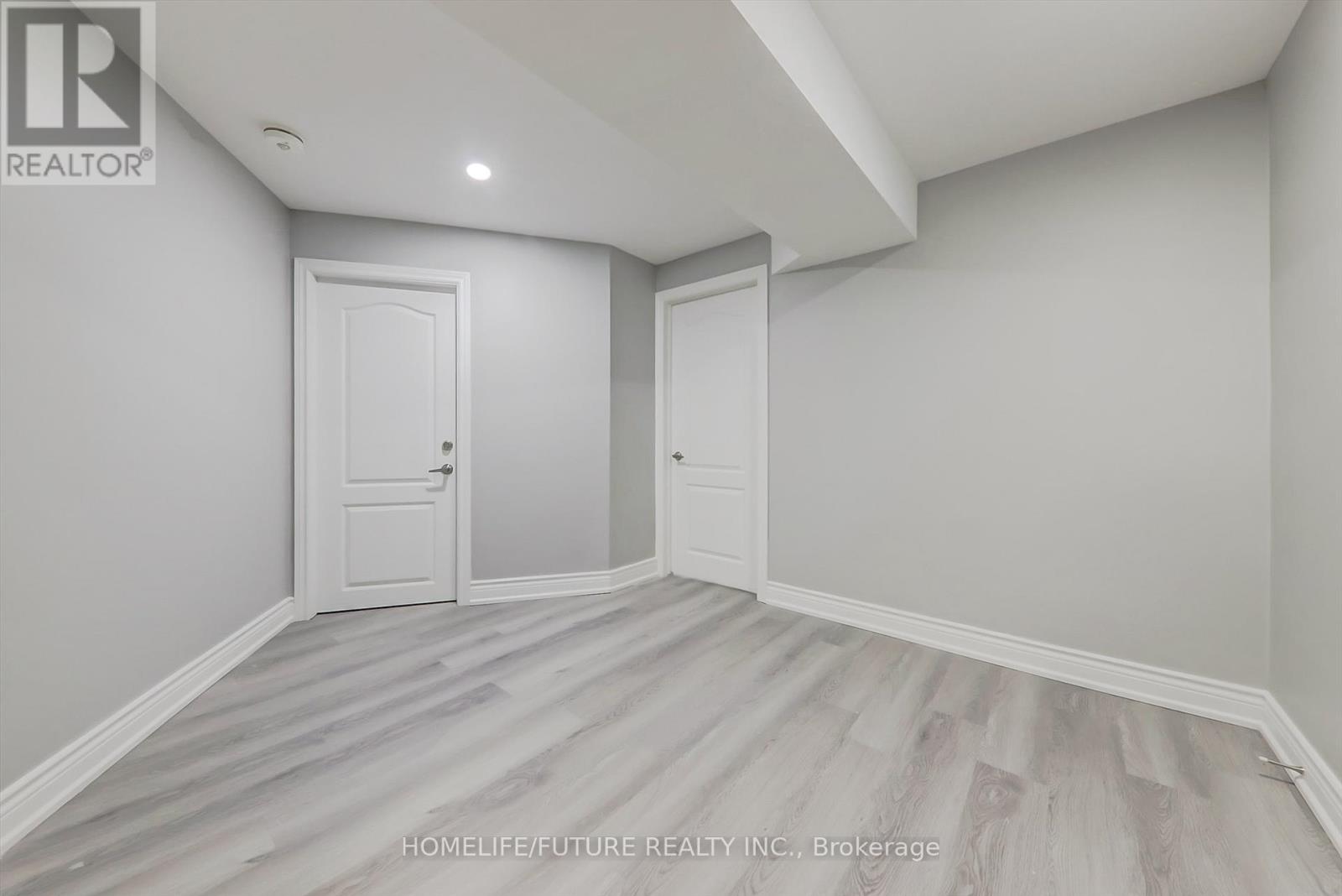 Bsmt - 2394 Southcott Road, Pickering, Ontario  L1X 2T3 - Photo 8 - E12440744