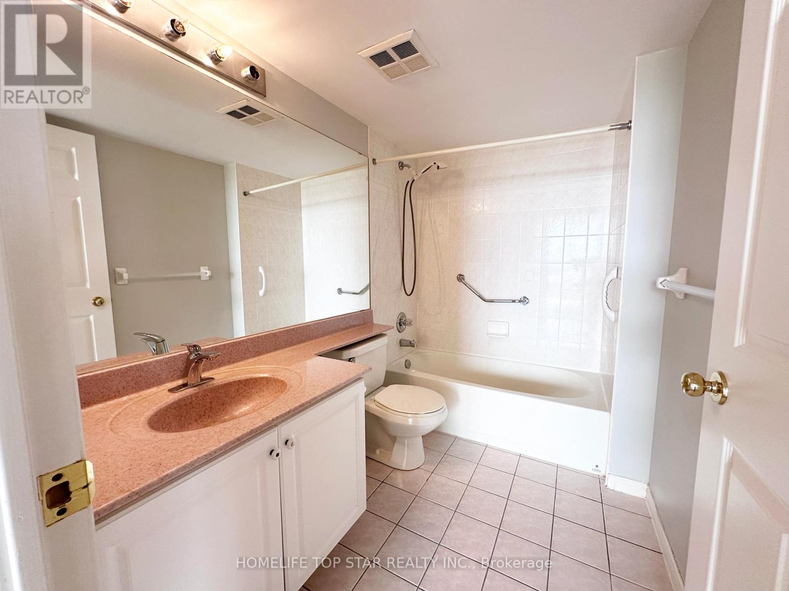 1211 - 5001 Finch Avenue E, Toronto, Ontario  M1S 5J9 - Photo 15 - E12440745