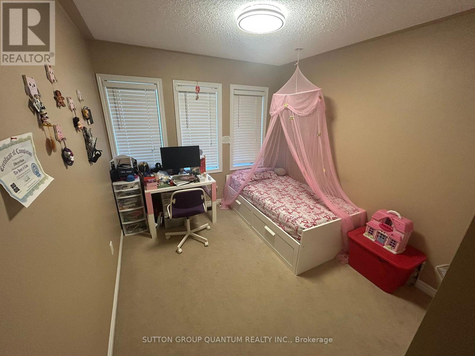 715 Grandview Street N, Oshawa, Ontario  L1K 2K1 - Photo 9 - E12440780