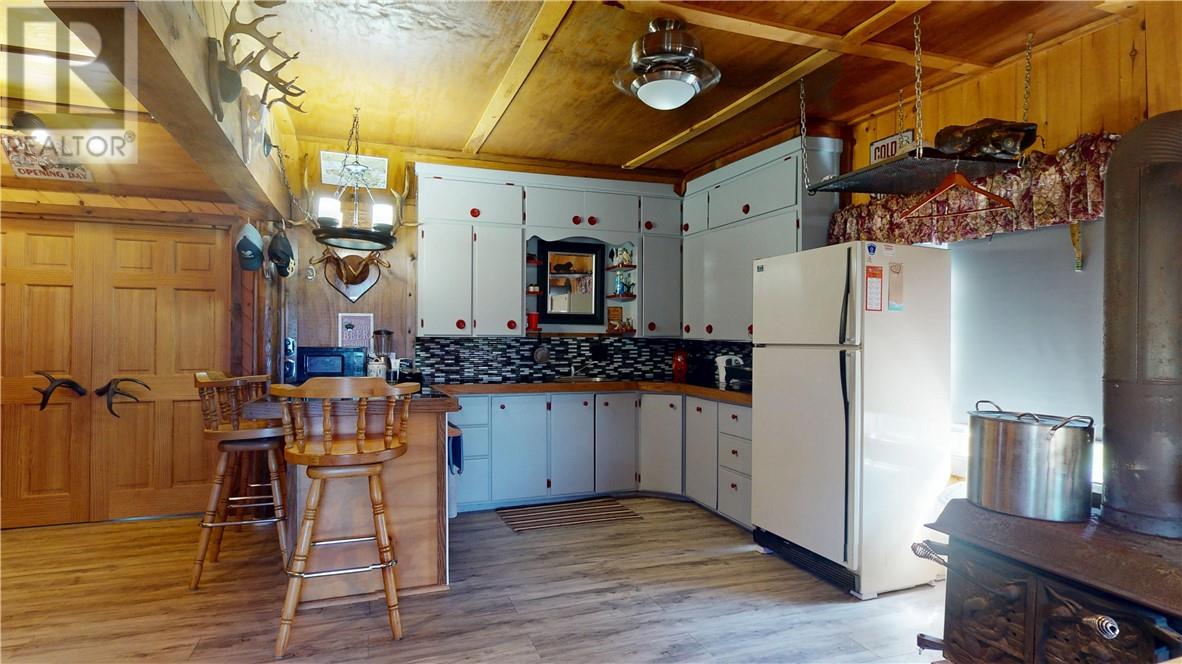 622 Campbell Rd, Evansville, Ontario  P0P 1E0 - Photo 21 - 2122240