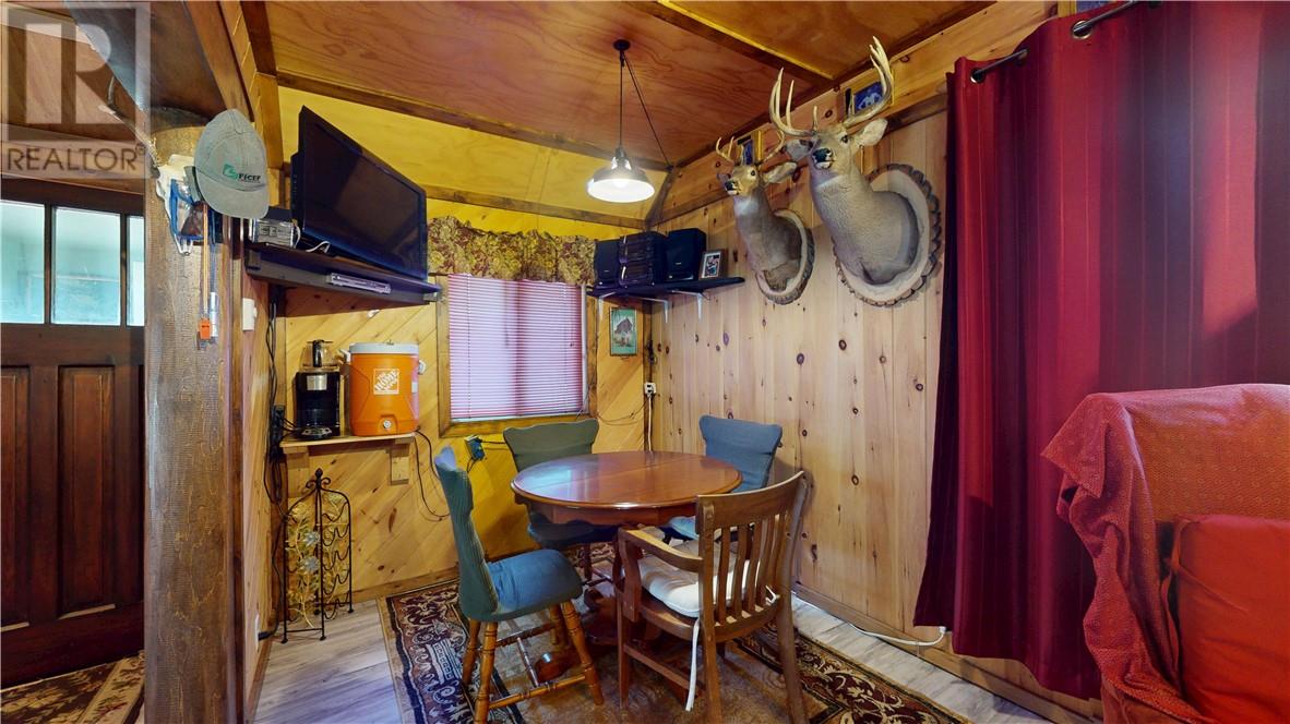 622 Campbell Rd, Evansville, Ontario  P0P 1E0 - Photo 25 - 2122240