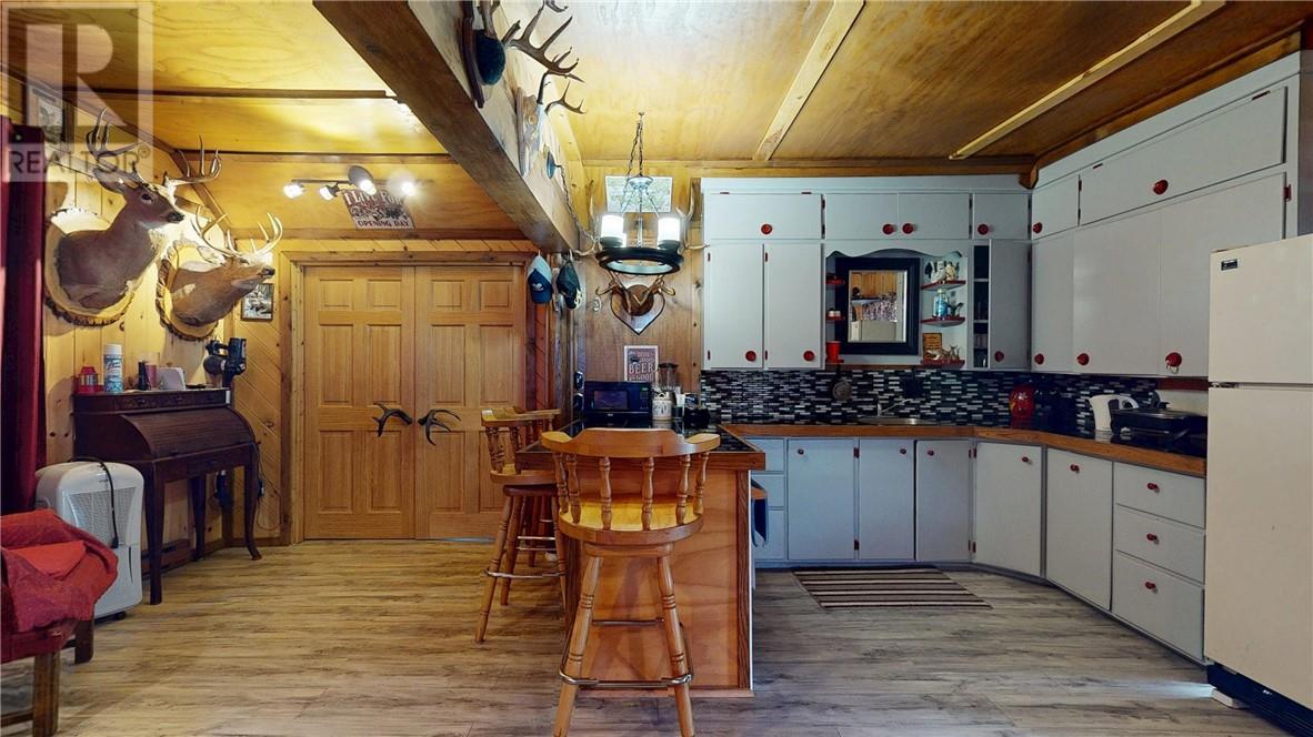 622 Campbell Rd, Evansville, Ontario  P0P 1E0 - Photo 33 - 2122240