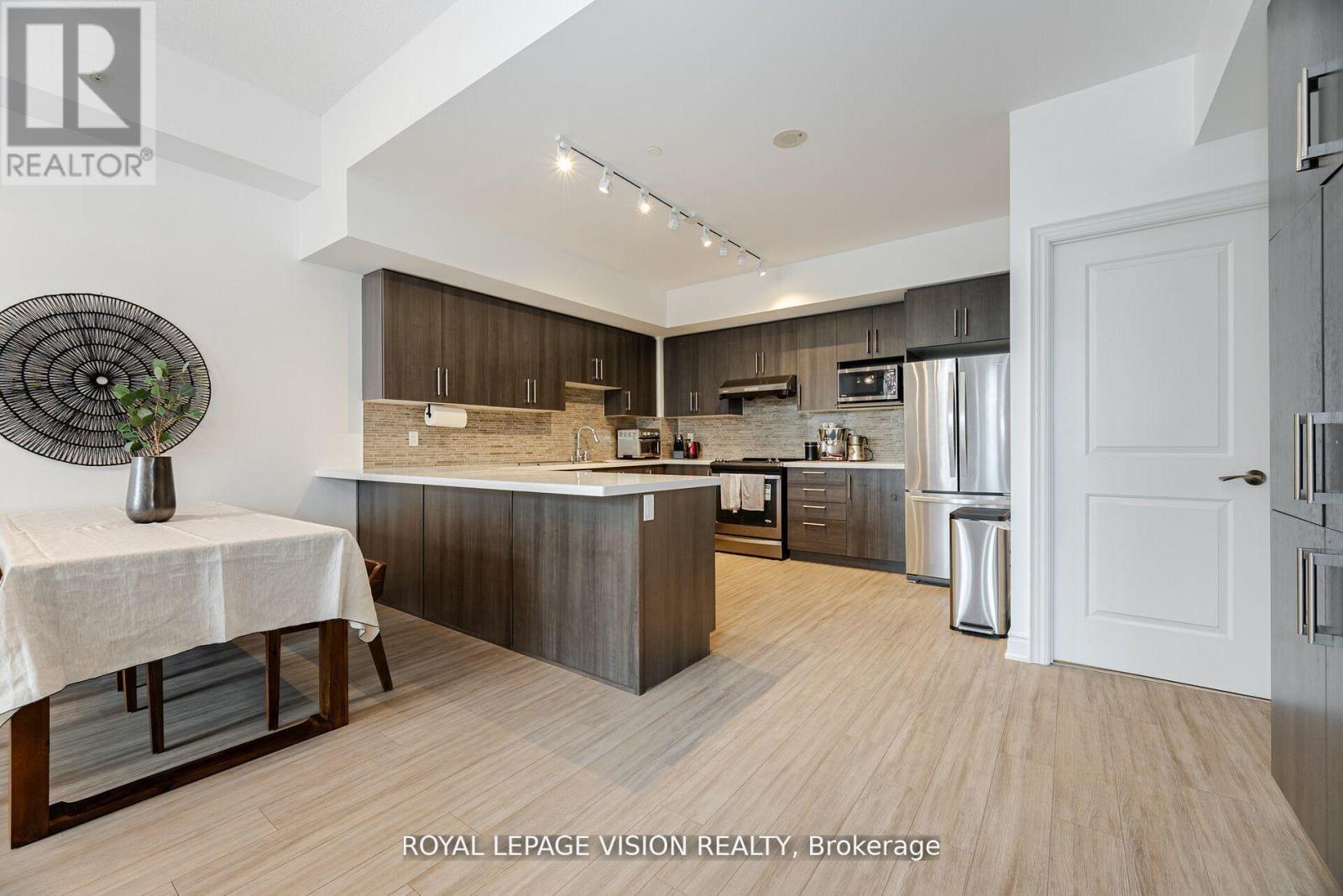 111 - 38 Cedarland Drive, Markham, Ontario  L6G 0G7 - Photo 15 - N12440772