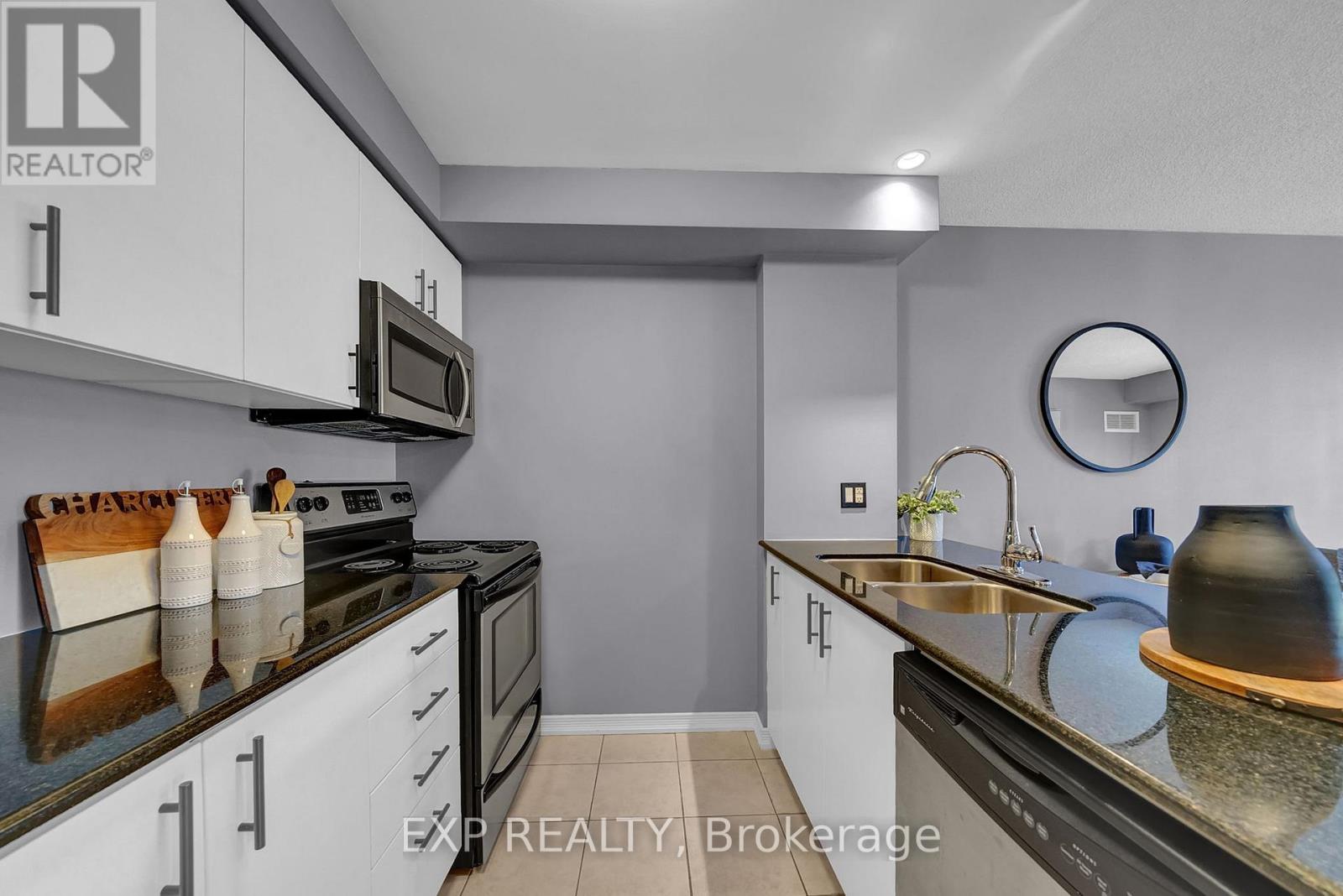 305 - 61 Clarington Boulevard, Clarington, Ontario  L1C 0H6 - Photo 18 - E12440803
