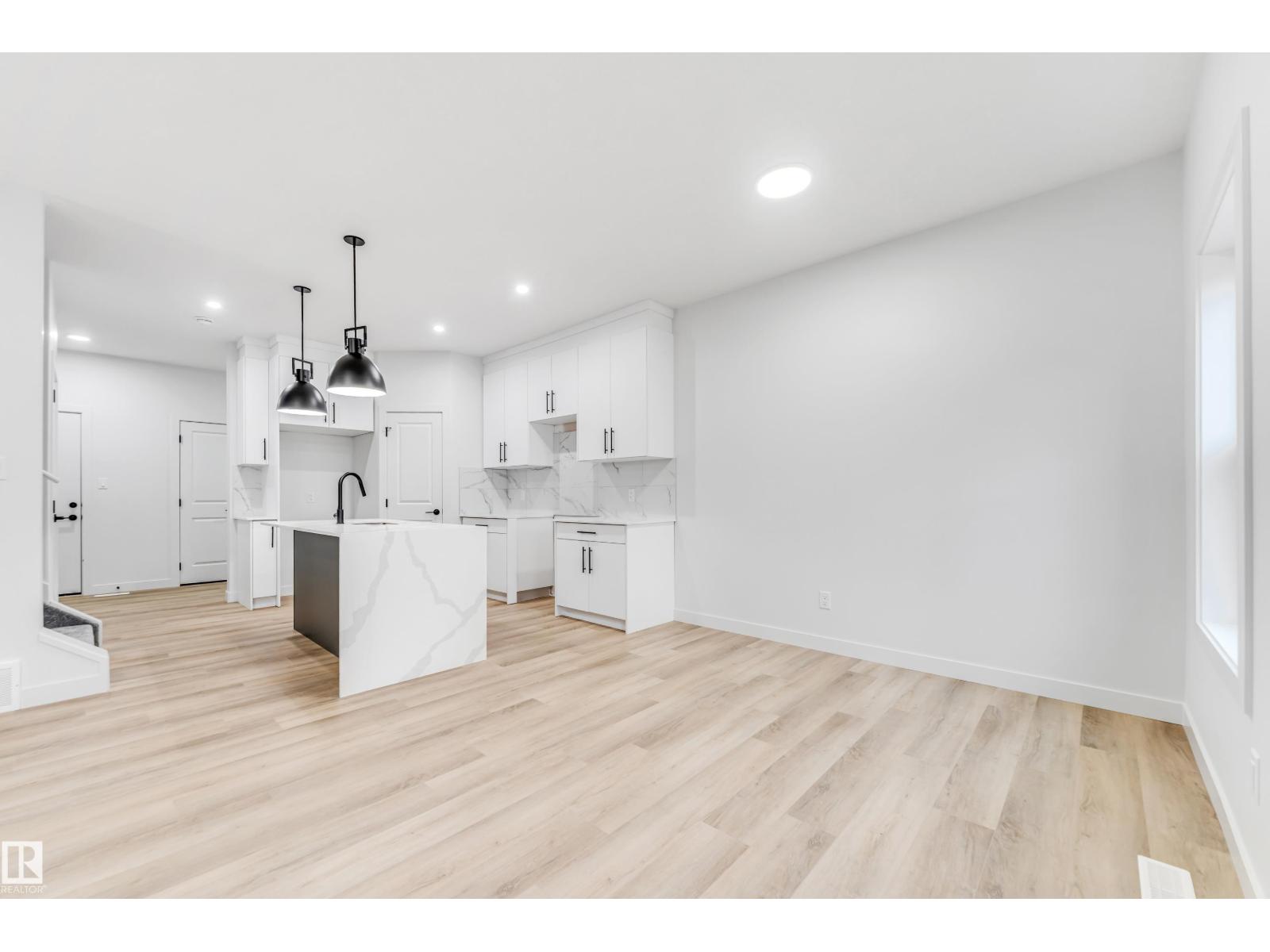 8723 181 Av Nw, Edmonton, Alberta  T5Z 0X2 - Photo 13 - E4460466