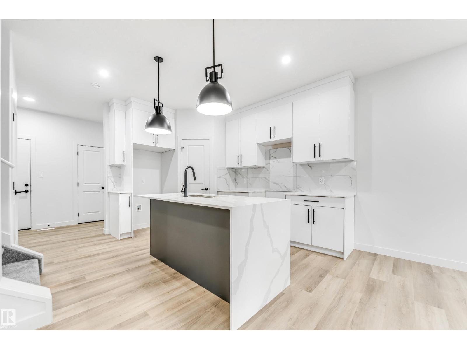 8723 181 Av Nw, Edmonton, Alberta  T5Z 0X2 - Photo 8 - E4460466
