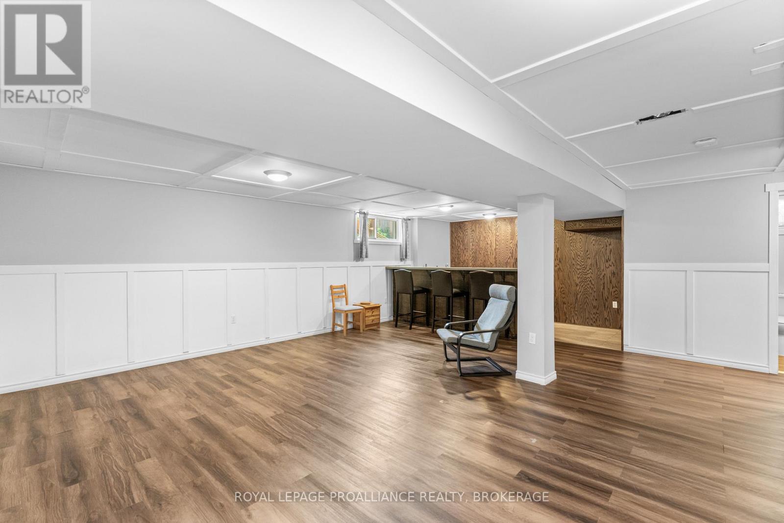 343 Sunrise Crescent, Kingston (East Gardiners Rd), Ontario  K7M 8A5 - Photo 32 - X12440828
