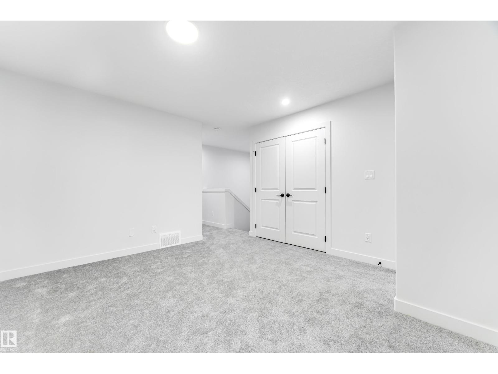 8723 181 Av Nw, Edmonton, Alberta  T5Z 0X2 - Photo 25 - E4460466
