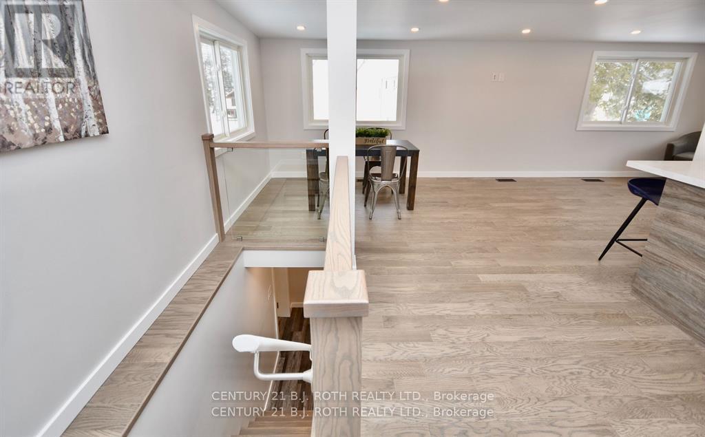 263 Robins Point Road, Tay, Ontario  L0K 2A0 - Photo 19 - S12440666