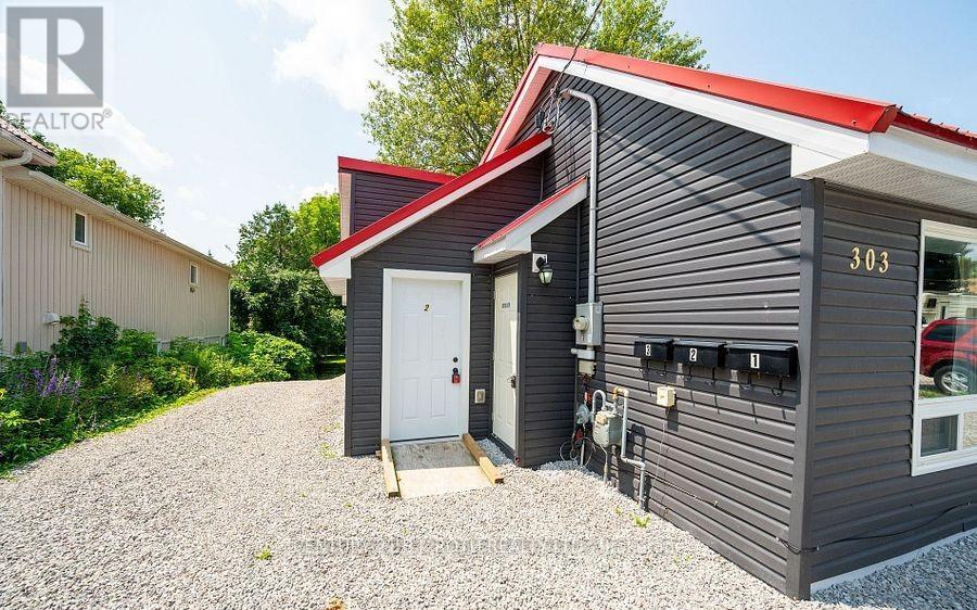1 - 303 Moffat Street, Orillia, Ontario  L3V 4E9 - Photo 1 - S12440692