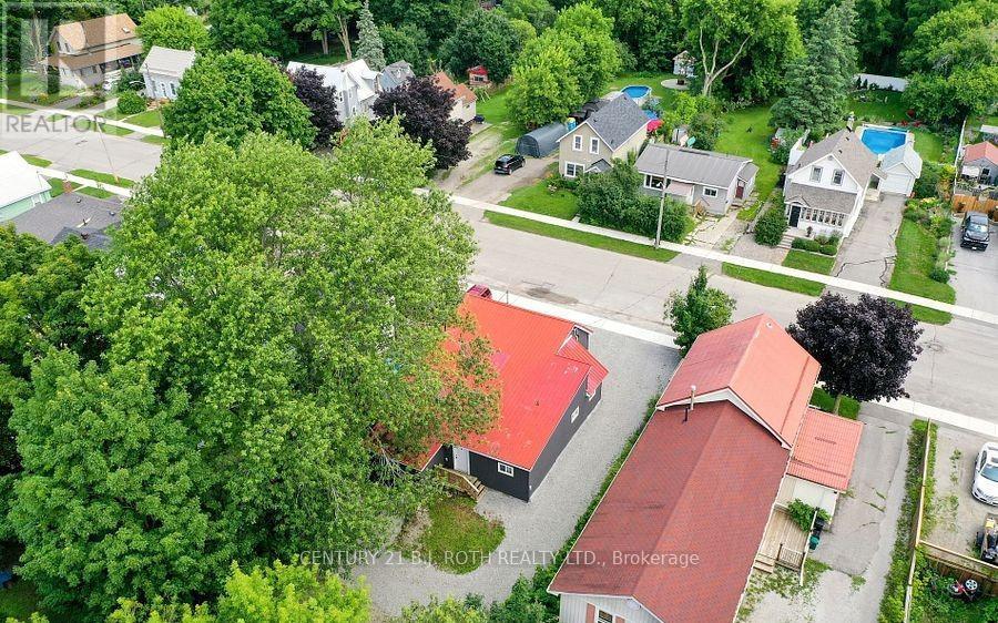 3 - 303 Moffat Street, Orillia, Ontario  L3V 4E9 - Photo 3 - S12440705