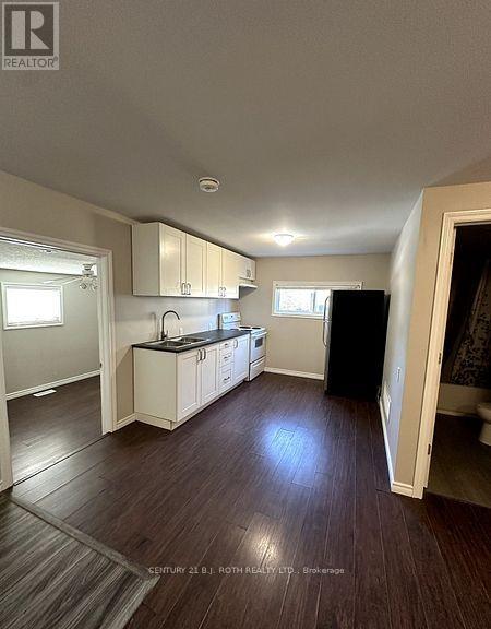 3 - 303 Moffat Street, Orillia, Ontario  L3V 4E9 - Photo 6 - S12440705