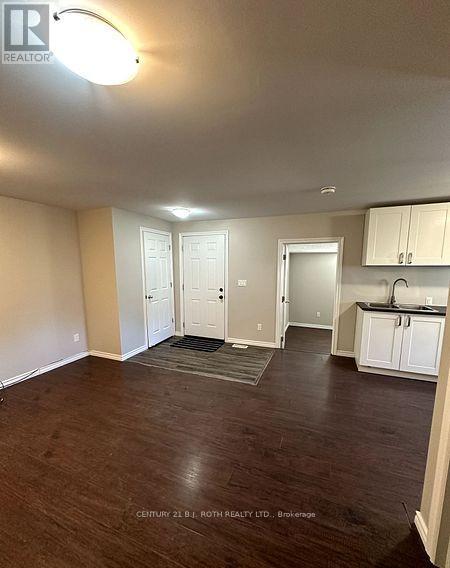 3 - 303 Moffat Street, Orillia, Ontario  L3V 4E9 - Photo 7 - S12440705