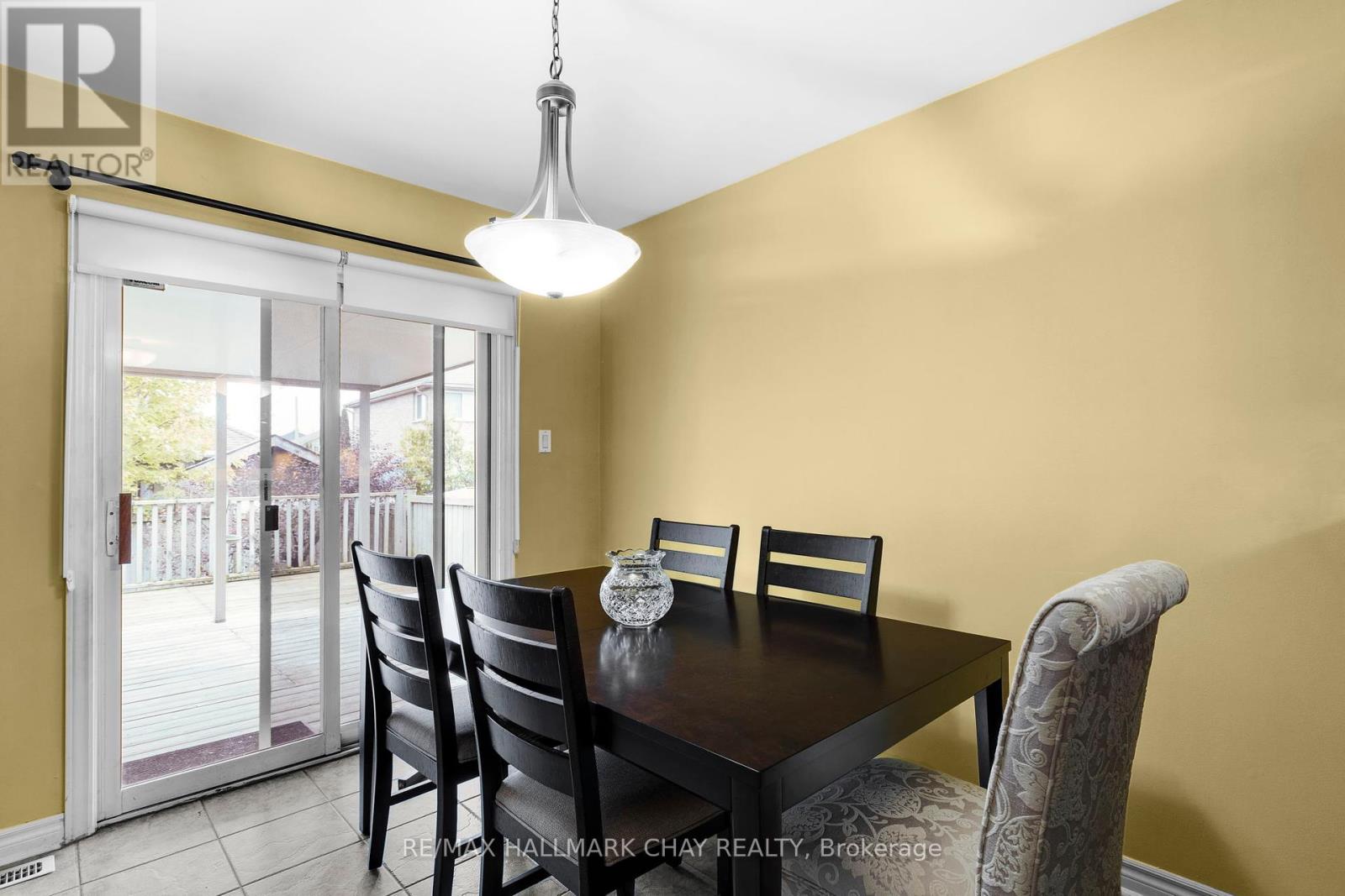 91 Ruffet Drive, Barrie, Ontario  L4N 0N7 - Photo 12 - S12440726