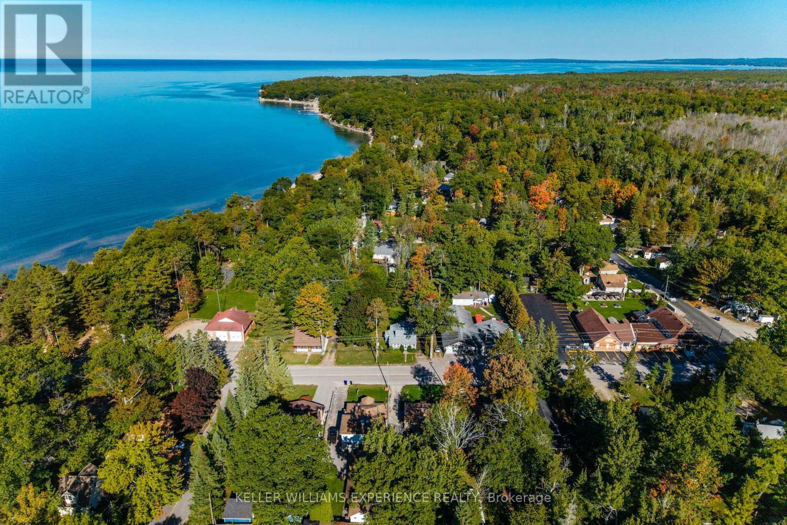 2007 Tiny Beaches Road S, Tiny, Ontario  L0L 1P1 - Photo 18 - S12440733